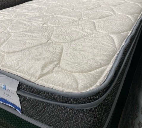 Ruby pillow hotsell top mattress